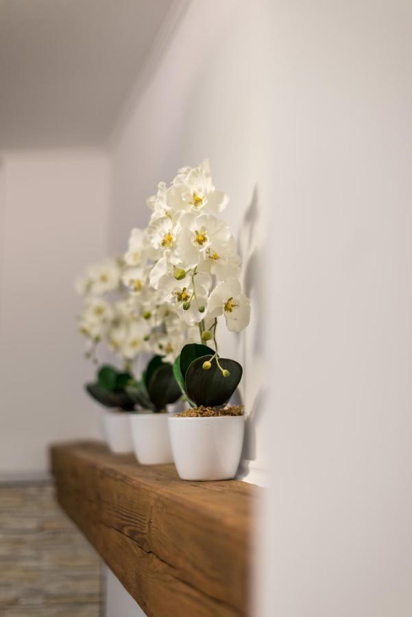 Orchideen Apartment Villach Bagian luar foto
