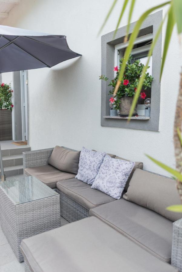 Orchideen Apartment Villach Bagian luar foto